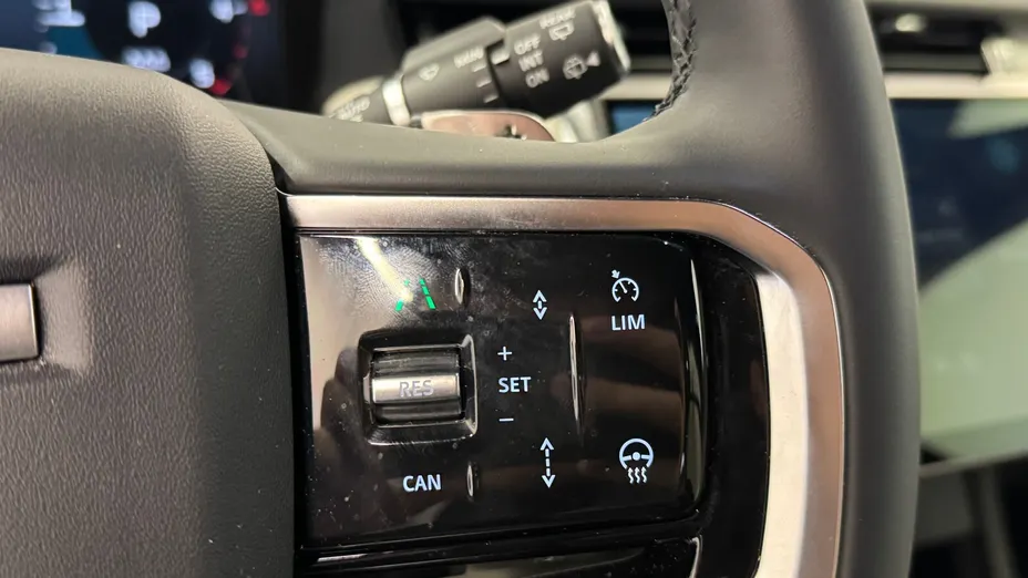 LAND ROVER Discovery Sport Discovery Sport 2.0 D200 mHEV Dynamic SE aut