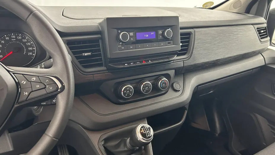 RENAULT Trafic -