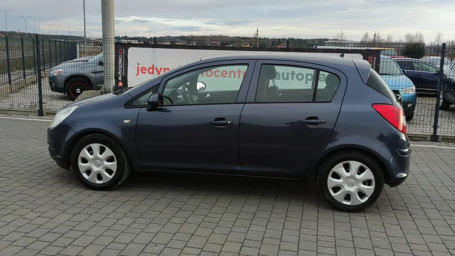 OPEL Corsa -