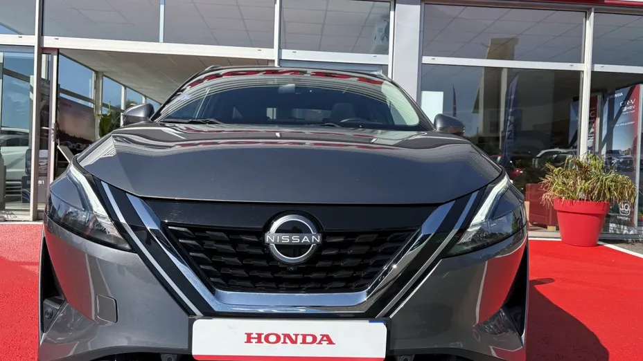NISSAN Qashqai -
