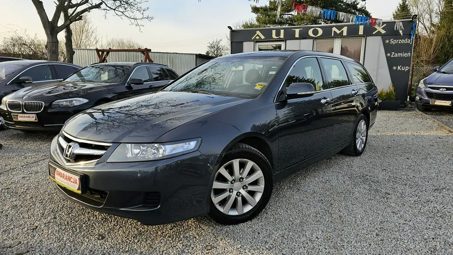 HONDA Accord -