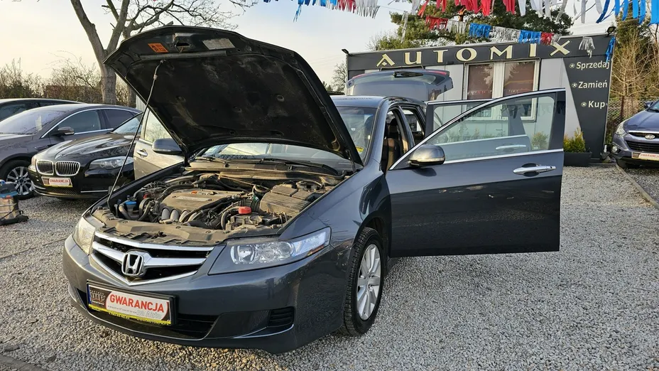 HONDA Accord -
