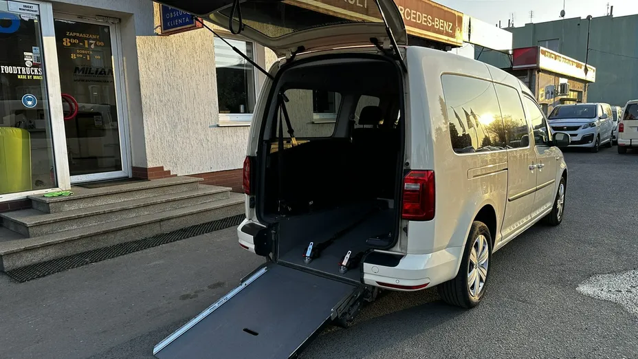 VOLKSWAGEN Caddy -