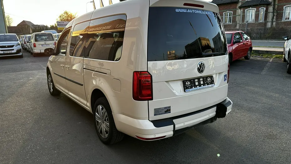 VOLKSWAGEN Caddy -