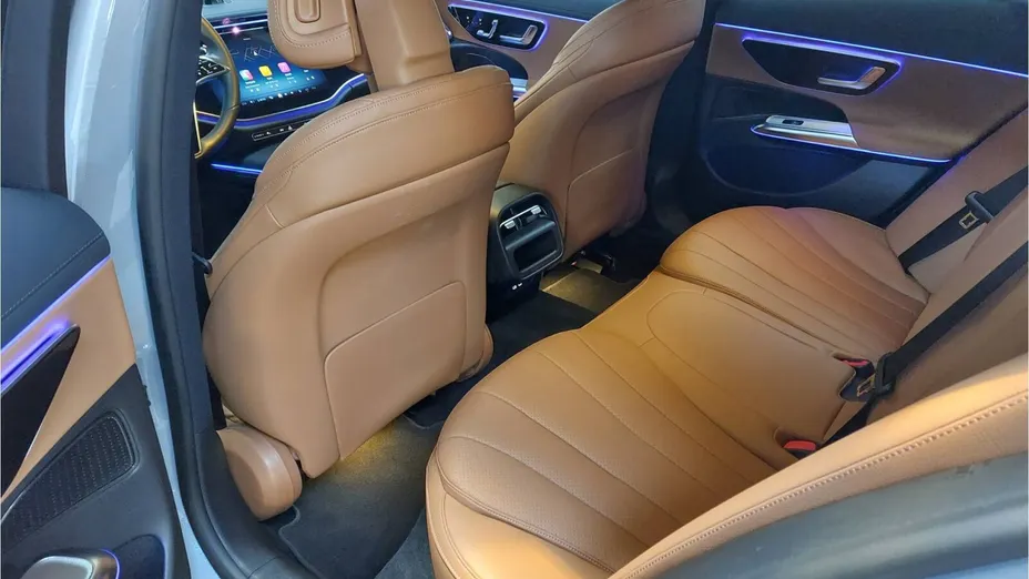 MERCEDES-BENZ E Klasa E 200 mHEV Avantgarde 9G-Tronic