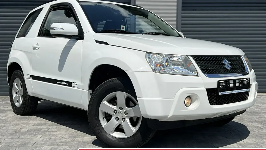 SUZUKI Grand Vitara -