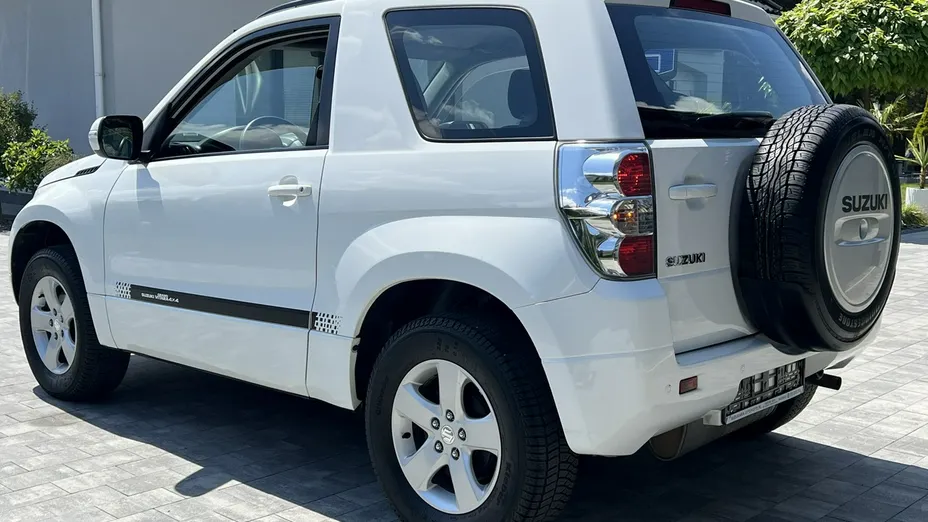 SUZUKI Grand Vitara -