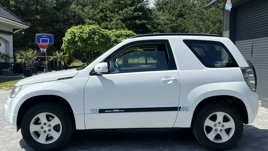 SUZUKI Grand Vitara -