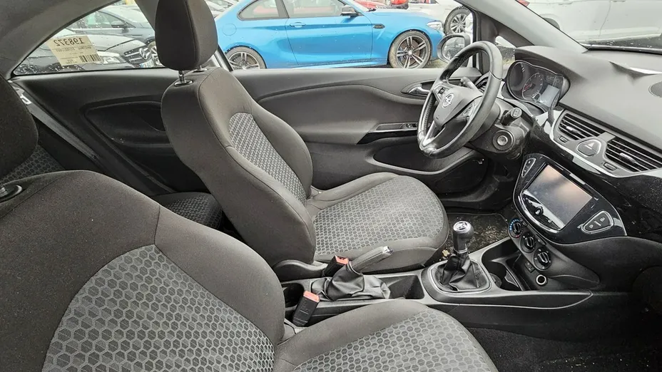 OPEL Corsa -