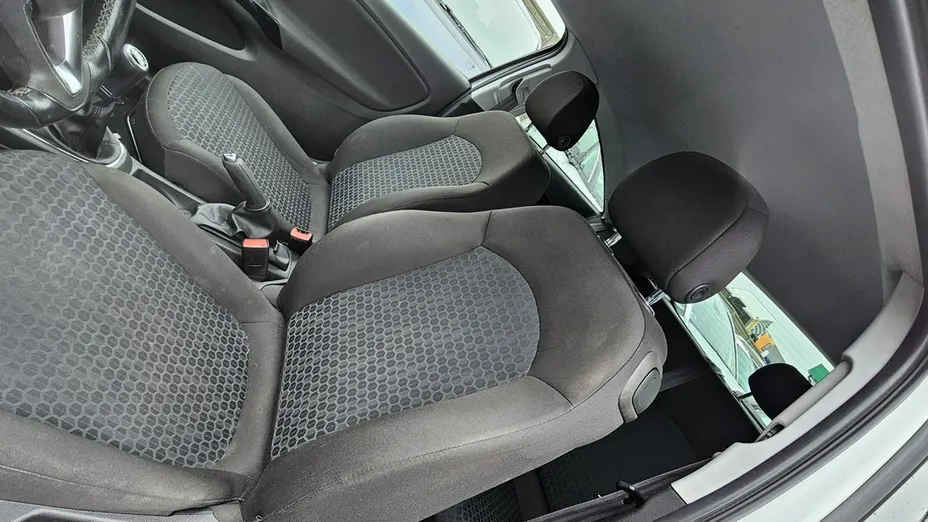 OPEL Corsa -