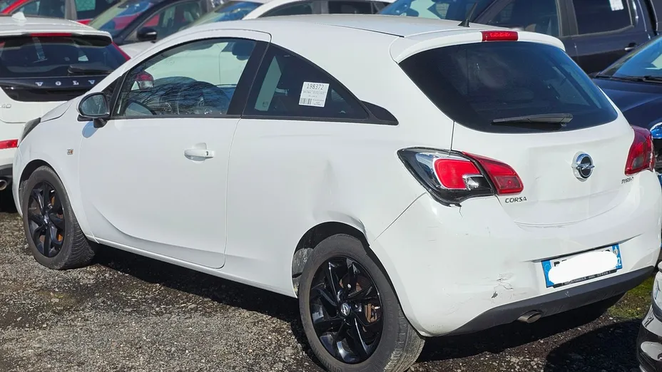 OPEL Corsa -