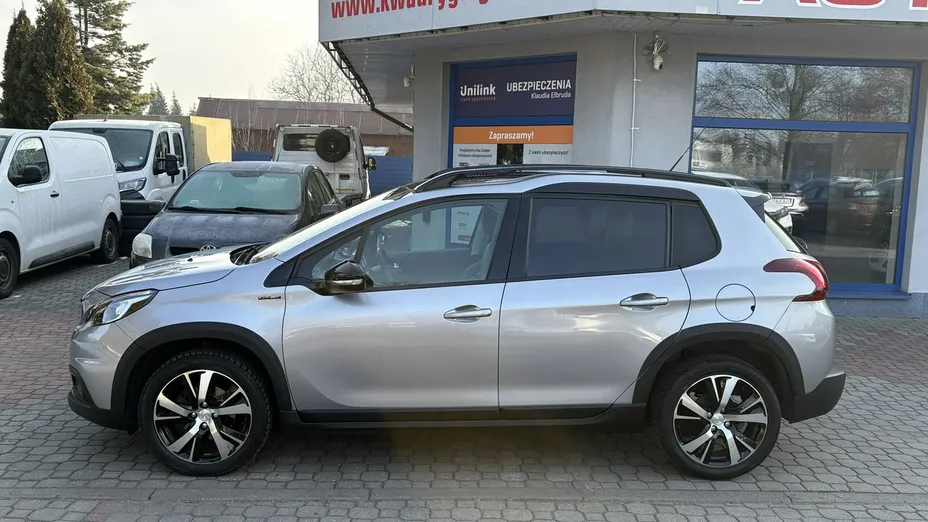 PEUGEOT 2008 -