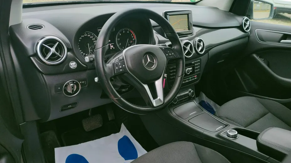 MERCEDES-BENZ B Klasa -