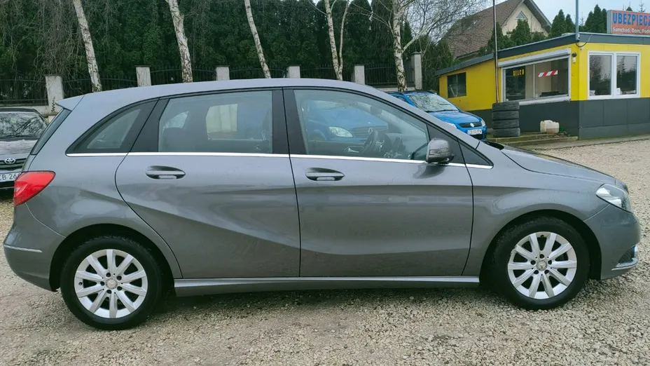 MERCEDES-BENZ B Klasa -