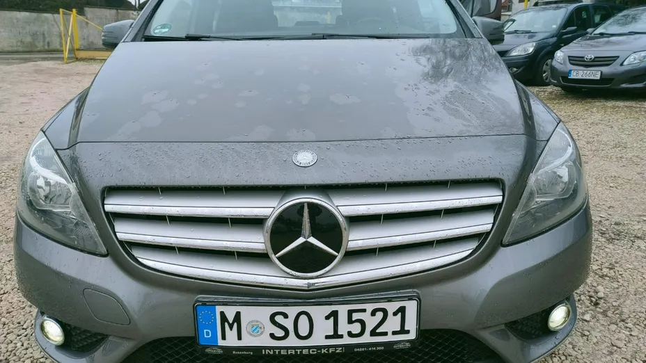 MERCEDES-BENZ B Klasa -