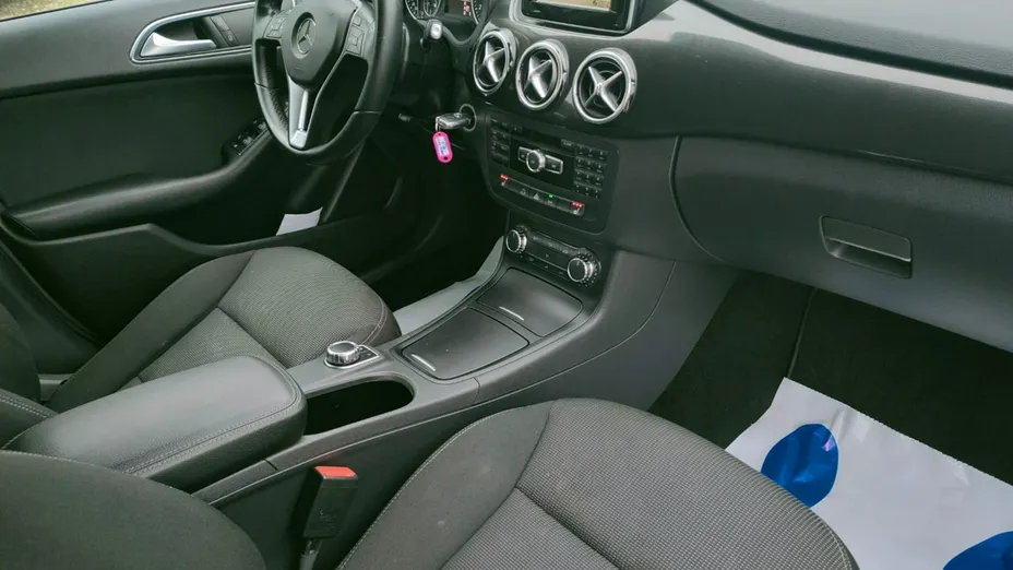 MERCEDES-BENZ B Klasa -