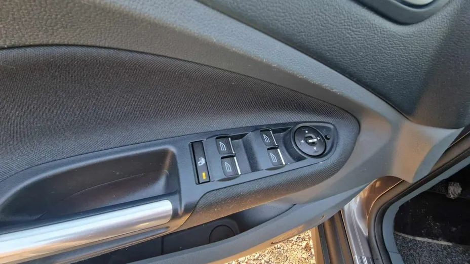 FORD C-MAX -