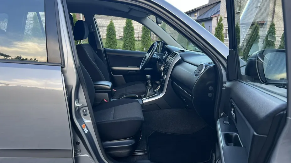 SUZUKI Grand Vitara -