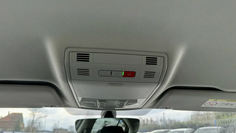SKODA Superb -