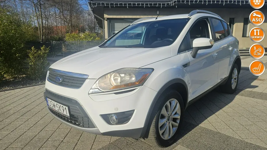 FORD Kuga -