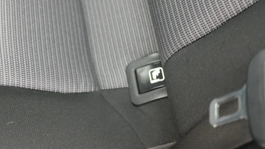 HYUNDAI i30 -