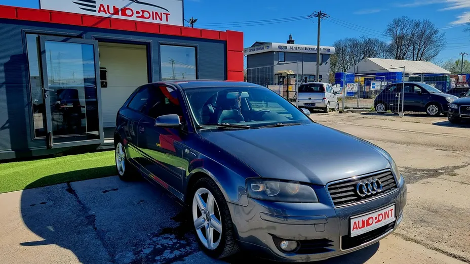AUDI A3 -