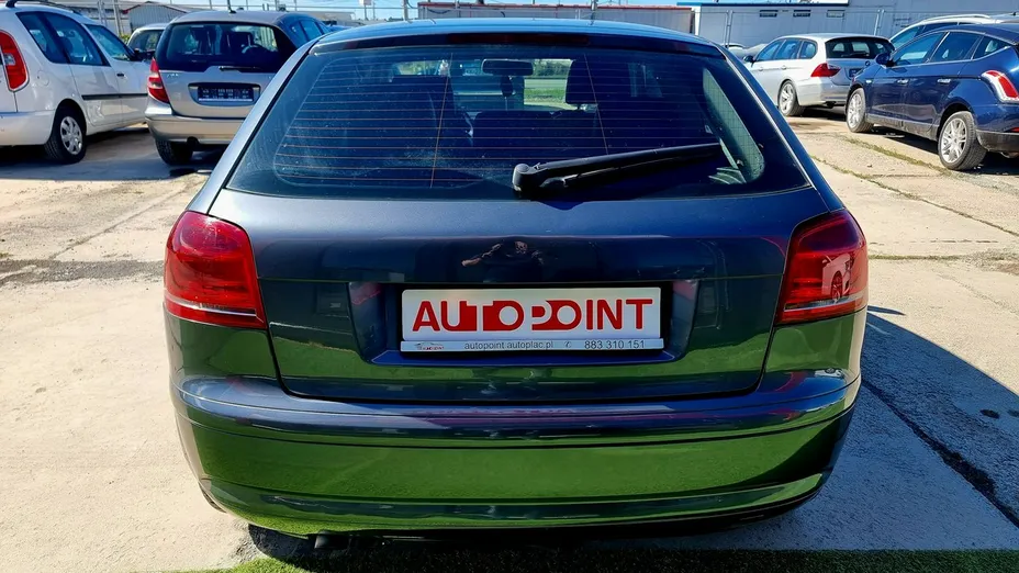 AUDI A3 -