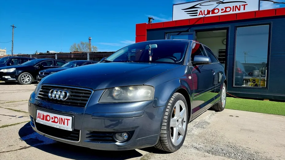 AUDI A3 -