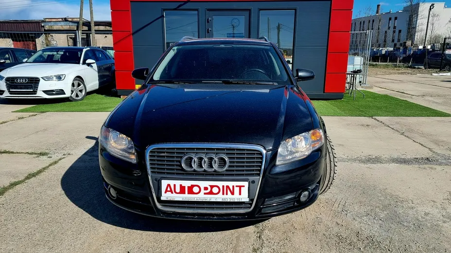 AUDI A4 -