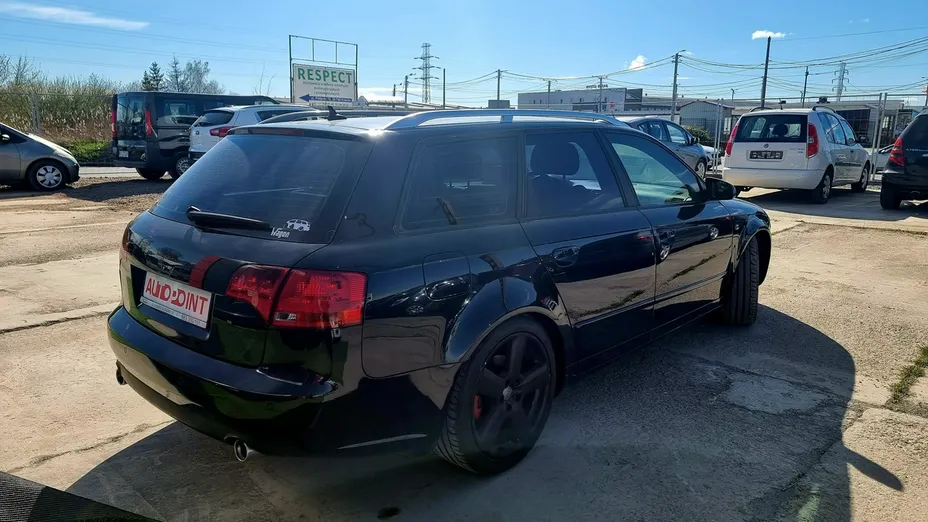 AUDI A4 -