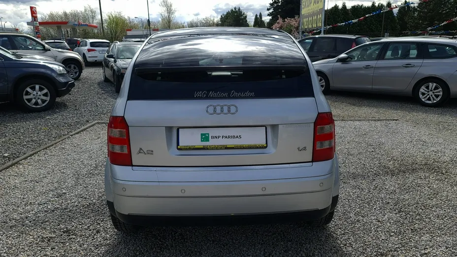 AUDI A2 -