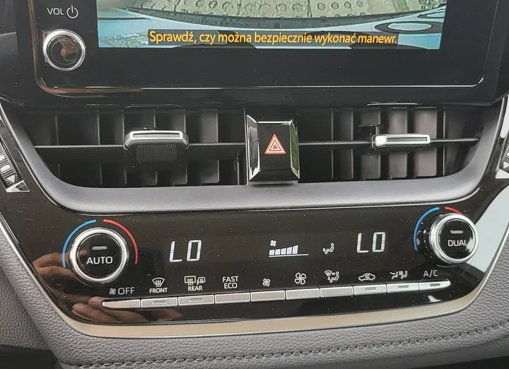 TOYOTA Corolla -