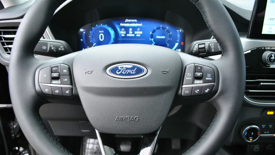 FORD Kuga -