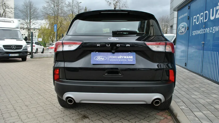 FORD Kuga -