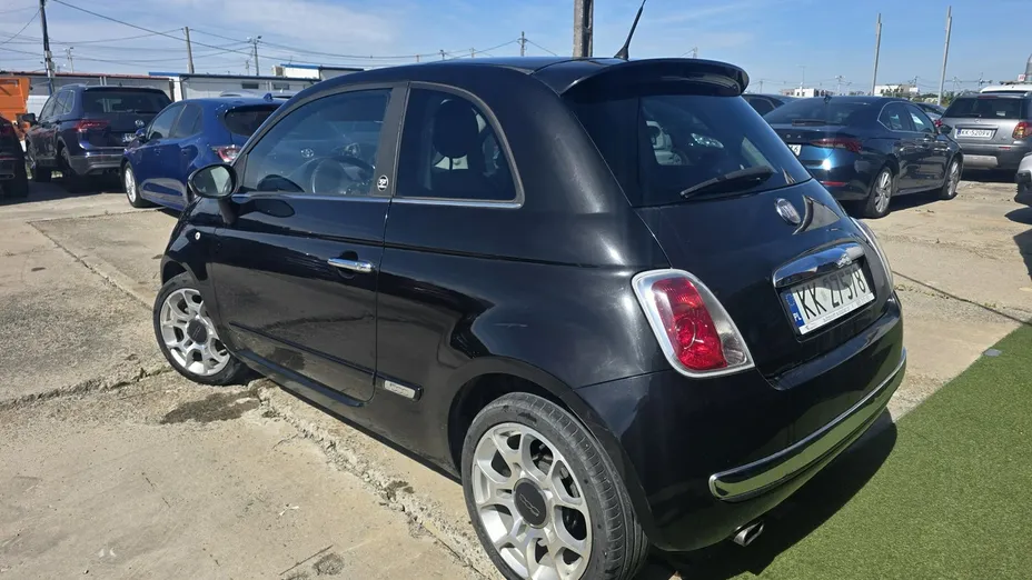 FIAT 500 -
