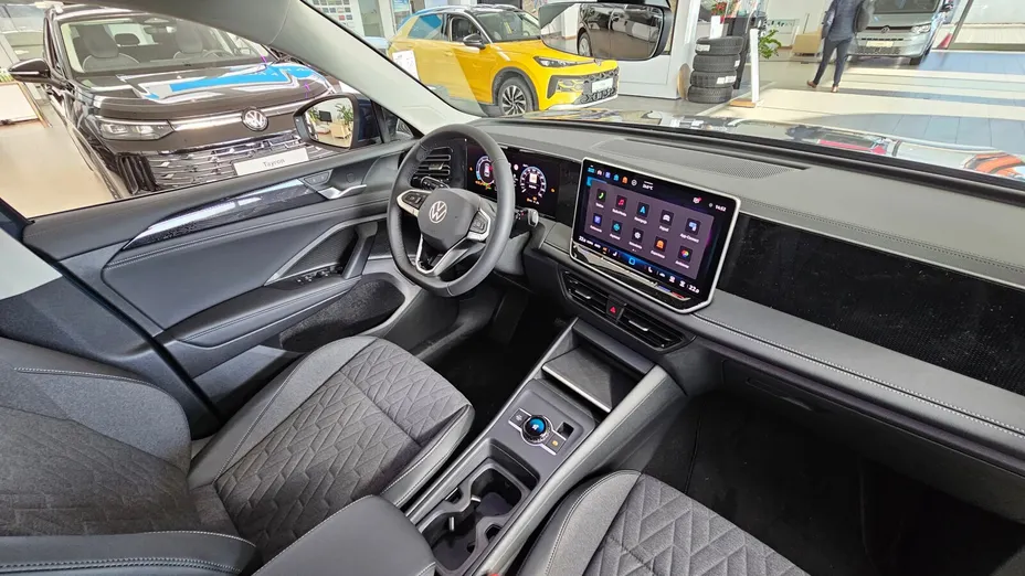 VOLKSWAGEN Tiguan Tiguan 2.0 TDI Life Plus DSG Nowy