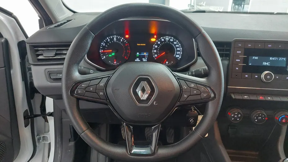 RENAULT Clio -