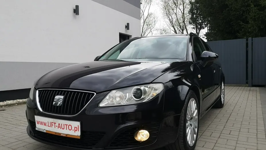 SEAT Exeo -