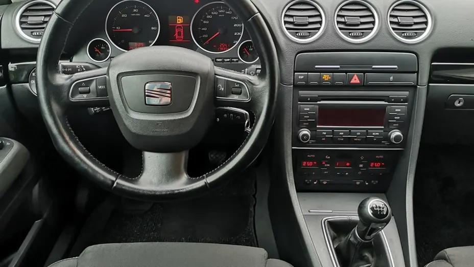 SEAT Exeo -