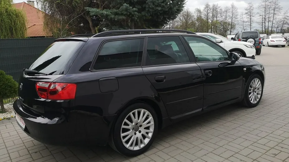 SEAT Exeo -