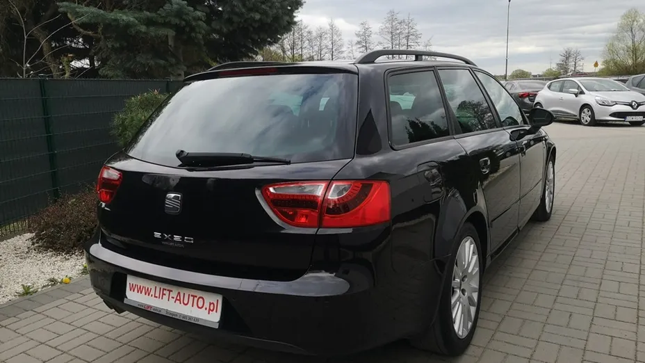 SEAT Exeo -
