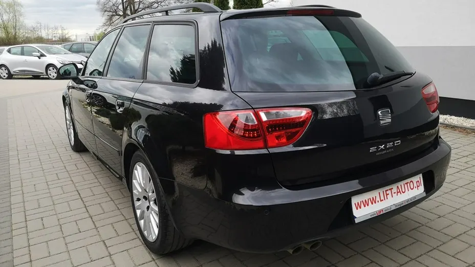 SEAT Exeo -