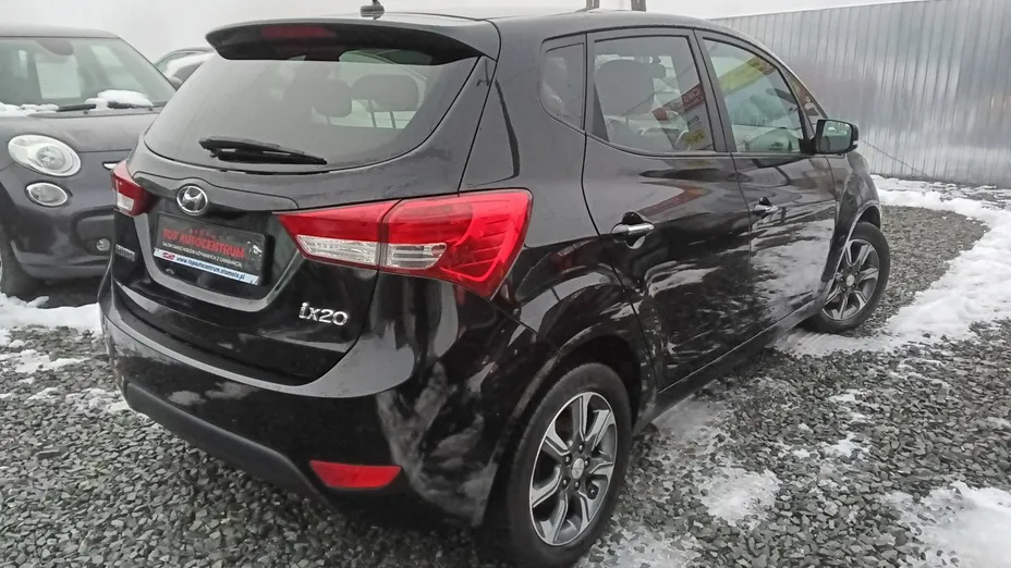 HYUNDAI ix20 -
