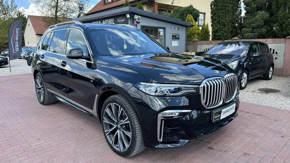 BMW X7 -