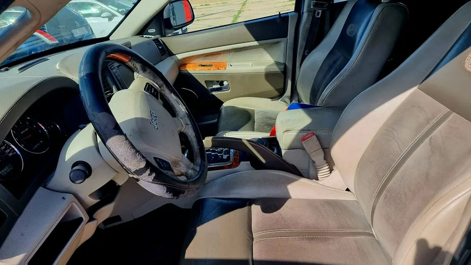 JEEP Grand Cherokee -