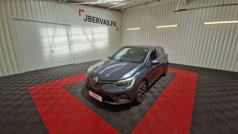 RENAULT Clio -