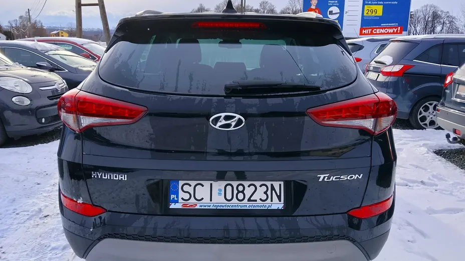 HYUNDAI Tucson -