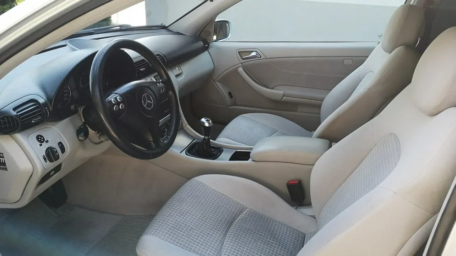 MERCEDES-BENZ C Klasa -