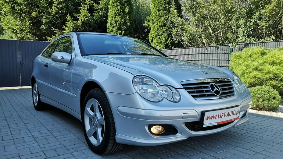 MERCEDES-BENZ C Klasa -