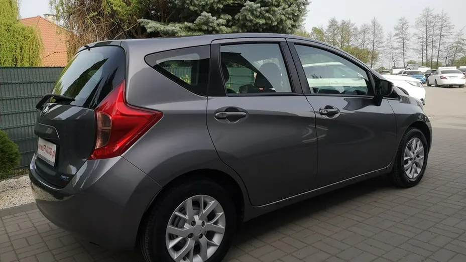 NISSAN Note -